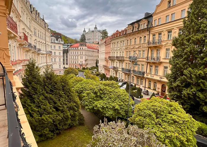 Jurincom Sadová * Karlovy Vary