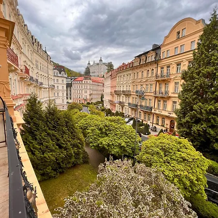 Jurincom Sadova * Karlovy Vary