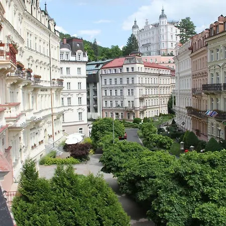 Jurincom Sadova * Karlovy Vary